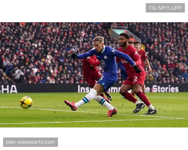 德甲拜仁体育总监接受专访，谈三月关键期如何通过轮换保持球队竞争力